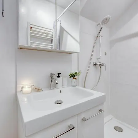 Apartament Studio Brooklyn Green A 10' Du Metro 7 Et Rer E *
